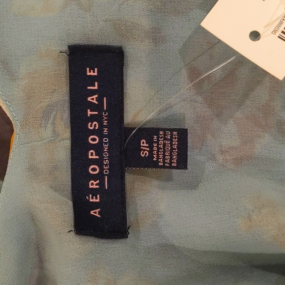 ✨Aeropostale Floral Tank Top - Size S - Picture 6 of 7